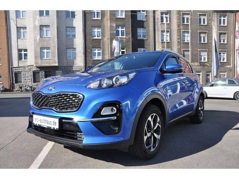Blue flame (metallic) Gebraucht 2018 Kia Sportage Vision SUV | 15.490 € (Fairer Preis) - Bild 1/4