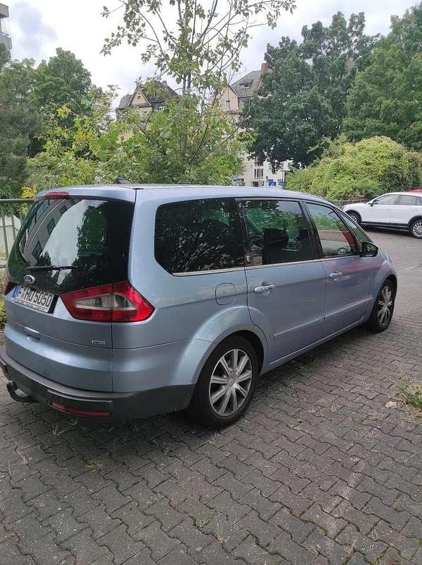 Gebraucht Ford Galaxy Ghia 140 PS (102 kW) 2007 Blau Van / Kleinbus