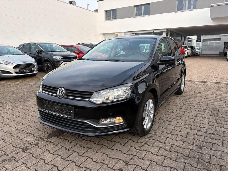 Schwarz Gebraucht 2015 VW Polo Comfortline Kleinwagen | 7.995 € (Fairer Preis) - Bild 1/4