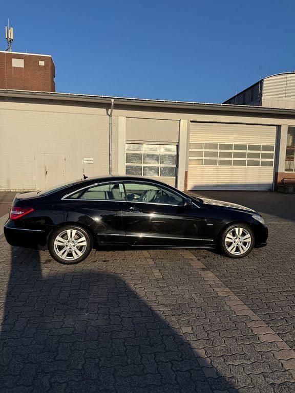 Second-hand Mercedes E250 204 CP (150 kW) 2010 Coupe
