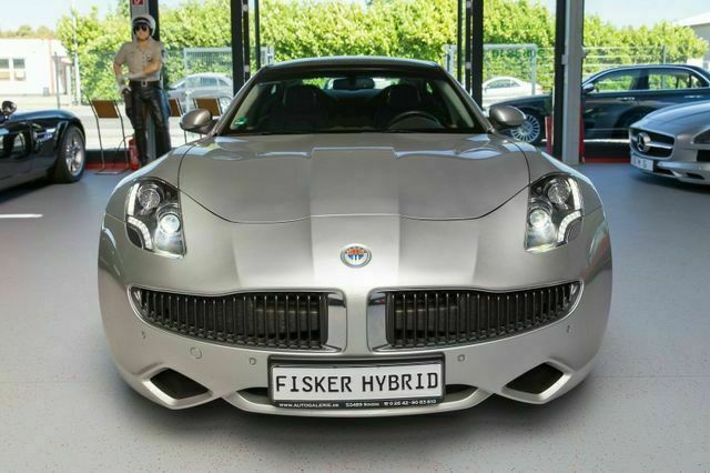 Silber metallic Gebraucht 2012 Fisker Karma Limousine | 69.900 € - Bild 1/4