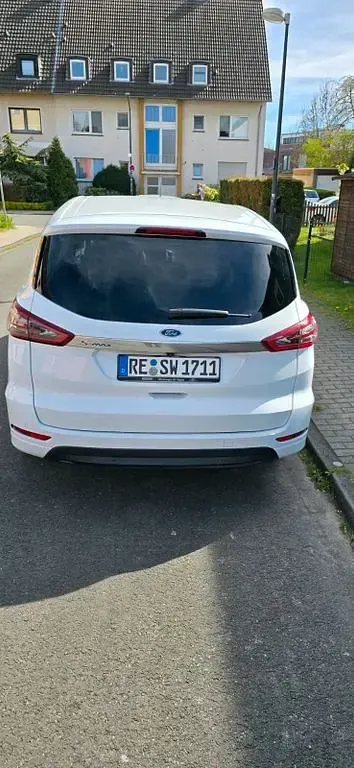 Gebraucht Ford S-MAX Titanium 165 PS (121 kW) 2019 Weiß Van / Kleinbus