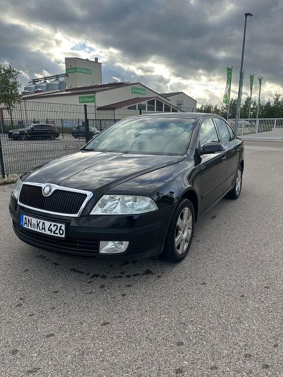 Schwarz Gebraucht 2008 Skoda Octavia Elegance Limousine | 3.500 € (Guter Preis) - Bild 1/4