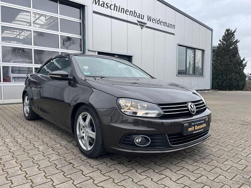 Gebraucht VW Eos Basis 211 PS (155 kW) 2011 Schwarz Cabrio