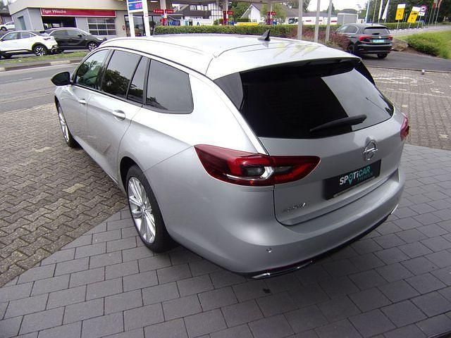 Gebraucht Opel Insignia Business 174 PS (127 kW) 2021 Silber (argonsilber metallic) Kombi