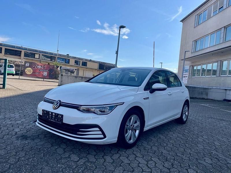 Gebraucht VW Golf VII 150 PS (110 kW) 2020 Weiß Kleinwagen