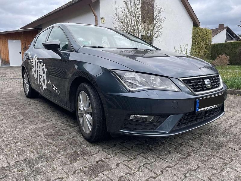 Gebraucht Seat Leon Style 116 PS (85 kW) 2018 Grau Limousine