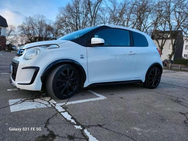 Gebraucht Citroën C1 69 PS (50 kW) 2016 Weiß Kleinwagen