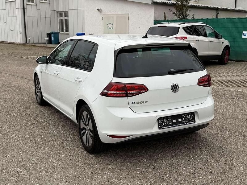 Second-hand VW e-Golf 85 kW (116 CP) 2015 Alb Hatchback