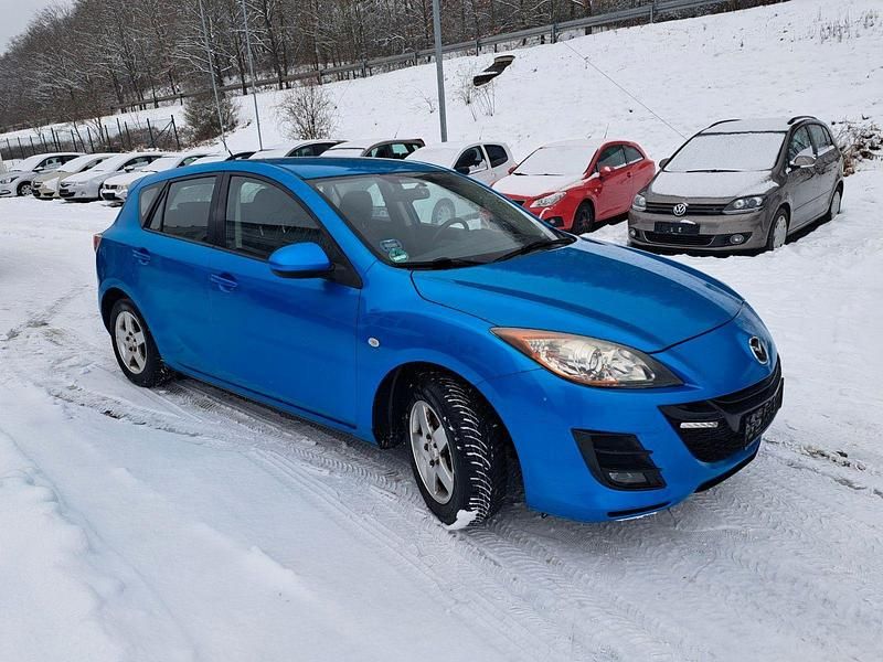 Blau Gebraucht 2011 Mazda 3 Active Kleinwagen | 5.890 € (Fairer Preis) - Bild 1/4