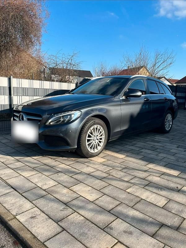Gebraucht Mercedes C220 170 PS (125 kW) 2015 Grau Kombi