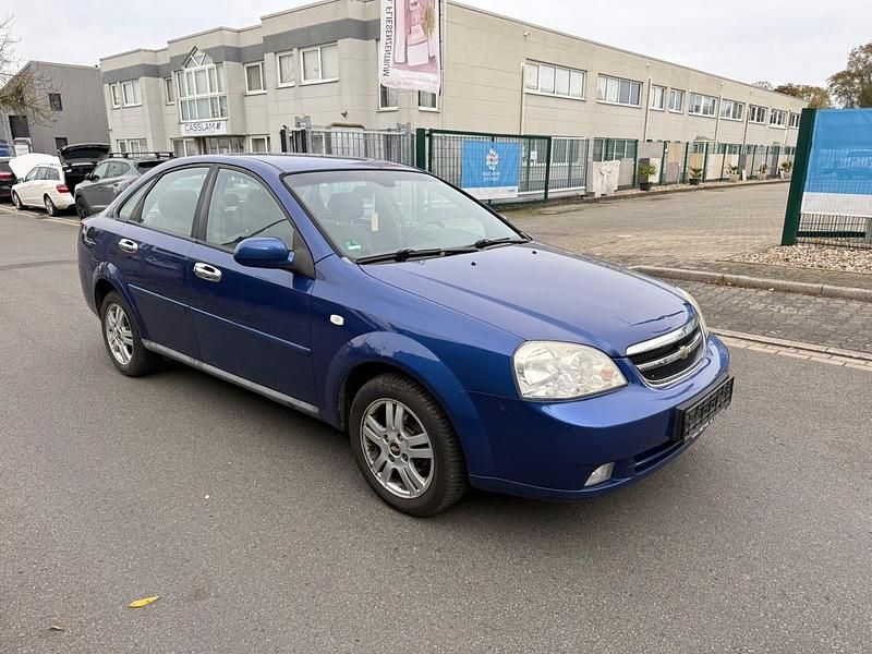Blau Gebraucht 2007 Chevrolet Lacetti Limousine | 1.300 € (Guter Preis) - Bild 1/4