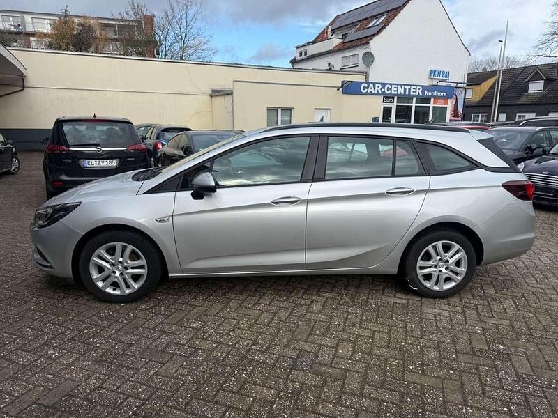 Używany Opel Astra 110 KM (80 kW) 2019 Srebrny Kombi