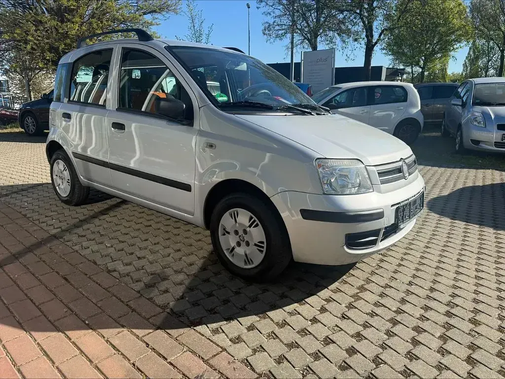 Occasion Fiat Panda Dynamic 60 ch (44 kW) 2008 Argent Citadine