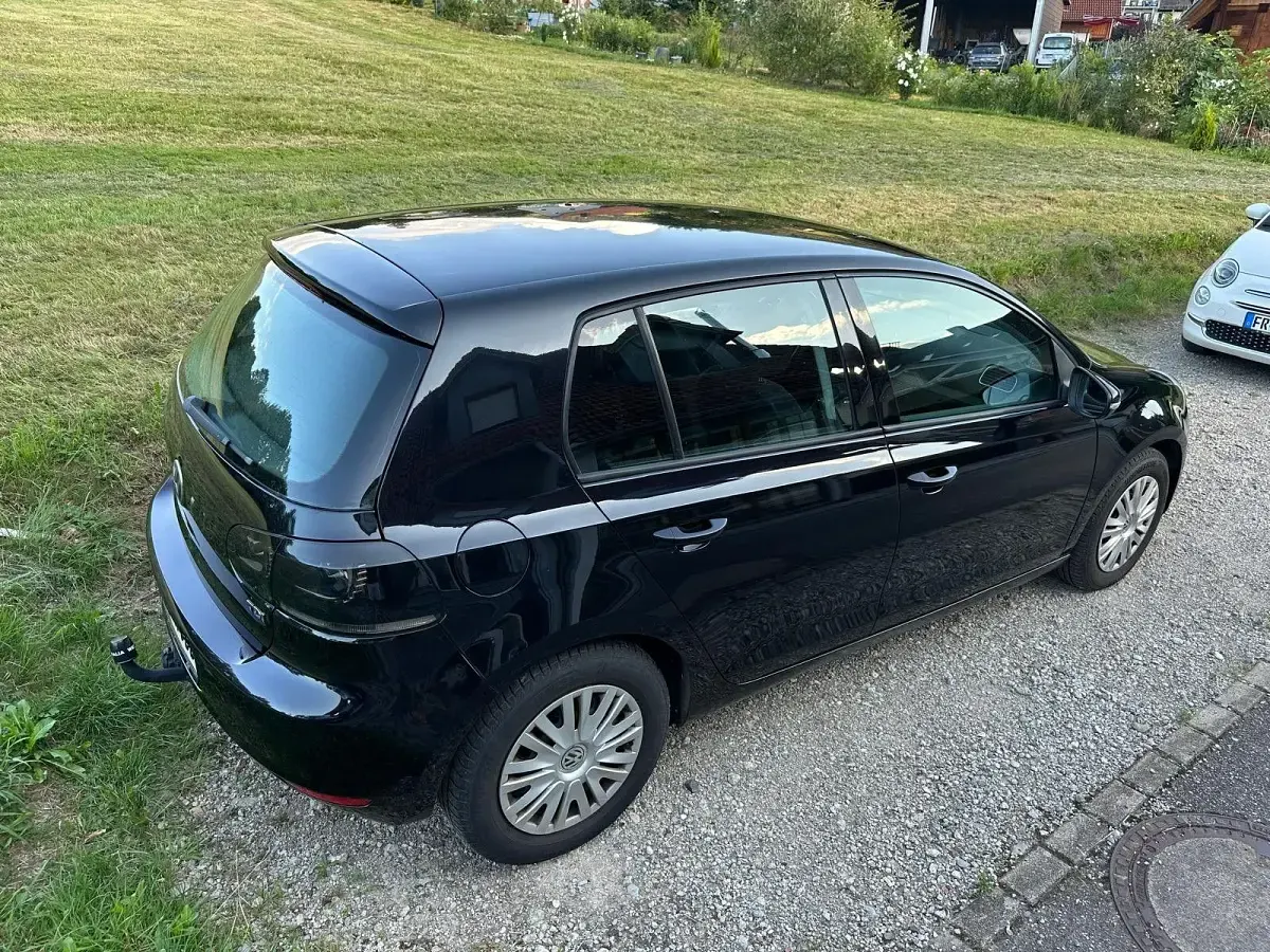 Gebraucht VW Golf VI Trendline 105 PS (77 kW) 2009 Schwarz Kleinwagen