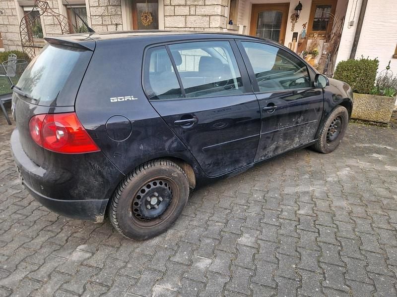 Gebraucht VW Golf IV Edition 75 PS (55 kW) 2006 Schwarz Limousine