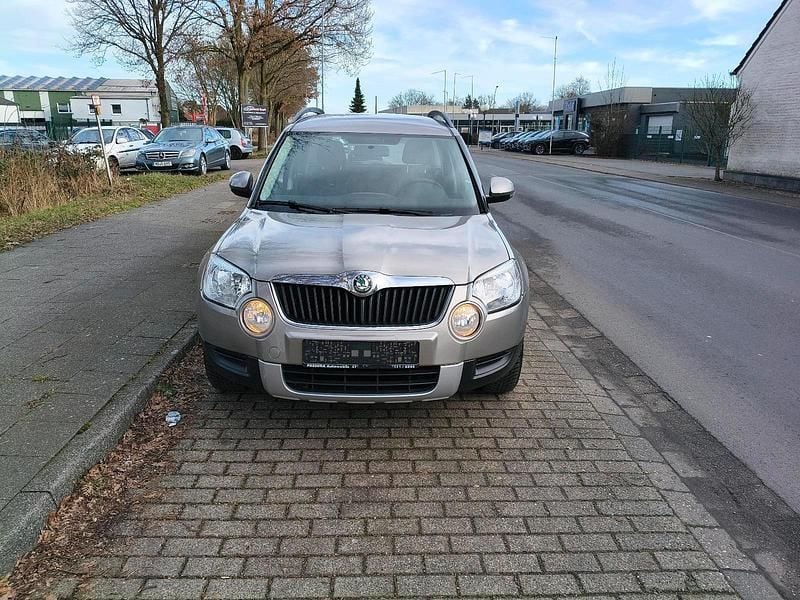 Gebraucht Skoda Yeti 122 PS (89 kW) 2013 Gold SUV