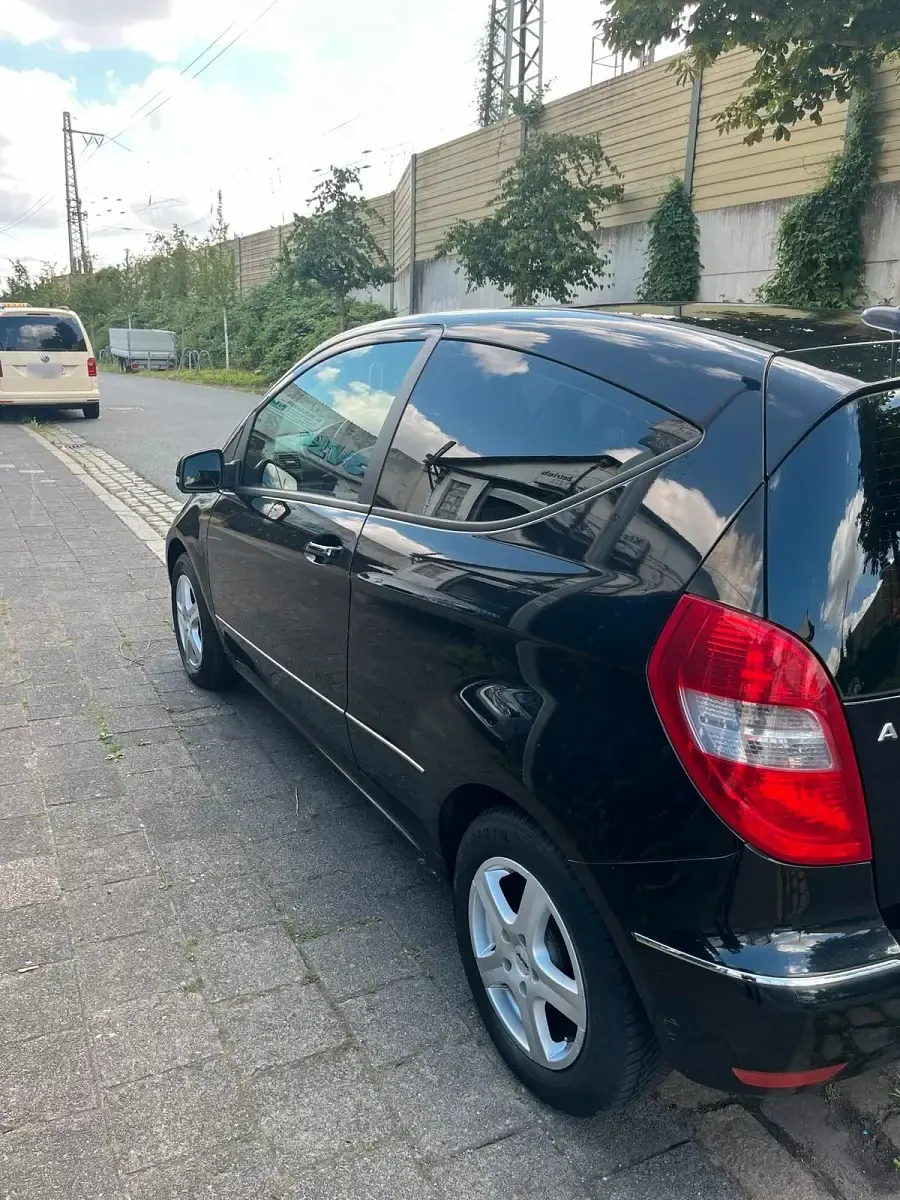 Gebraucht Mercedes A170 116 PS (85 kW) 2008 Schwarz Kleinwagen