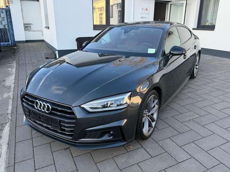 Manhattangrau metallic Gebraucht 2019 Audi A5 Design Coupé | 29.980 € (Fairer Preis) - Bild 1/4