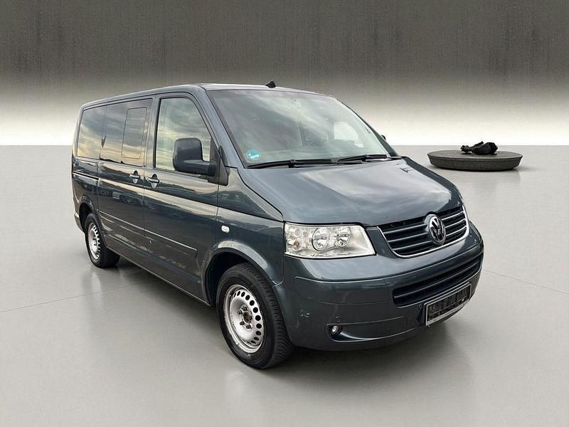 Gebraucht VW Multivan Highline 174 PS (127 kW) 2006 Grau Van