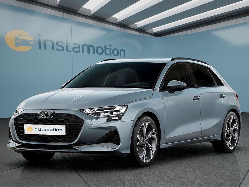Grau Gebraucht 2025 Audi A3 Sportback Kleinwagen | 39.399 € (Etwas zu teuer) - Bild 1/4