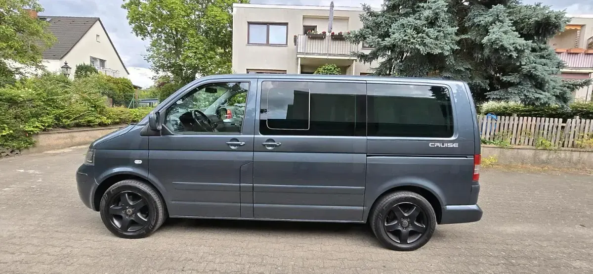 Gebraucht VW Multivan 174 PS (127 kW) 2005 Grau Van / Kleinbus