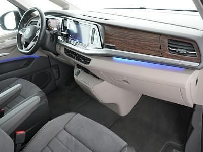 Używany VW T7 Style 204 KM (150 kW) 2025 Niebieski Van