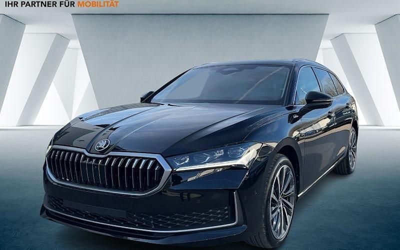 Schwarz Neu 2025 Skoda Superb LAURIN & KLEMENT Kombi | 51.590 € (Fairer Preis) - Bild 1/4