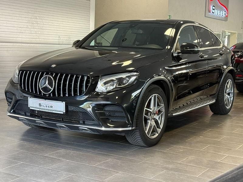 Schwarz Gebraucht 2016 Mercedes GLC250 AMG line Coupé | 24.890 € (Fairer Preis) - Bild 1/4