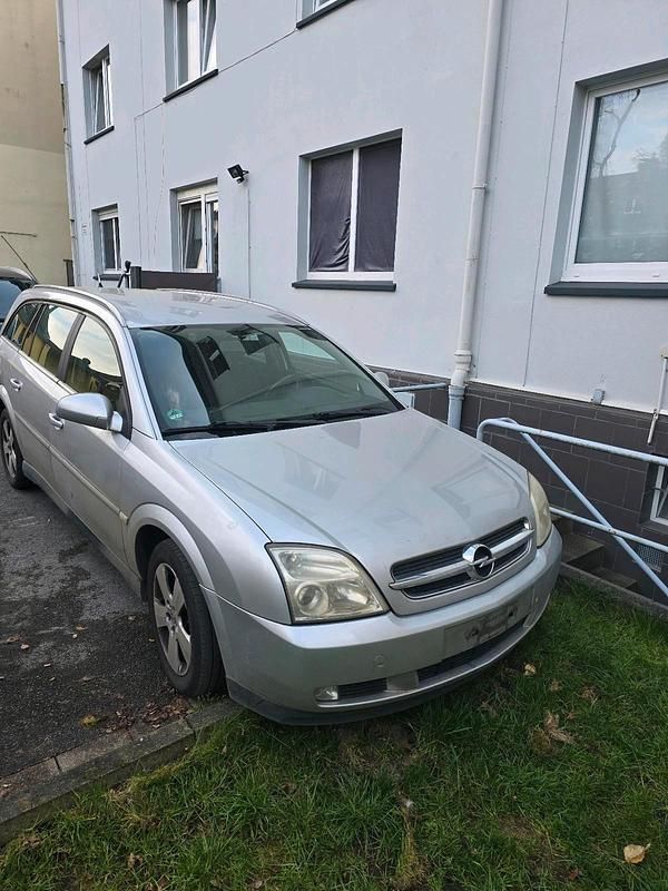Gebraucht Opel Vectra 155 PS (114 kW) 2004 Silber Kombi