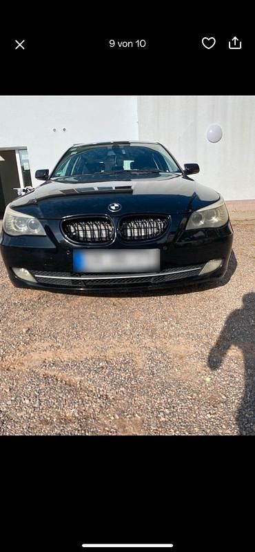Gebraucht BMW 520 180 PS (132 kW) 2008 Schwarz Kombi