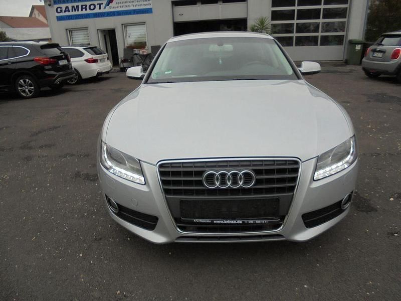 Silber Gebraucht 2010 Audi A5 Comfort Coupé | 10.000 € (Guter Preis) - Bild 1/4