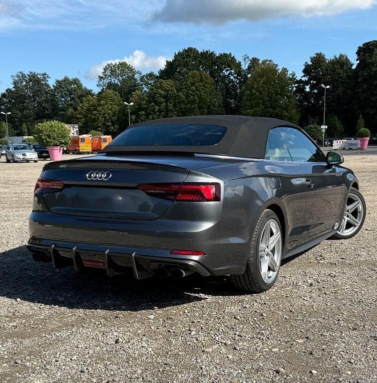 Grau Gebraucht 2017 Audi S5 Cabriolet Ambiente Cabrio | 34.899 € (Guter Preis) - Bild 1/4