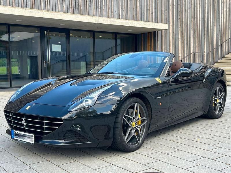 Schwarz Gebraucht 2016 Ferrari California Cabrio | 126.500 € - Bild 1/4