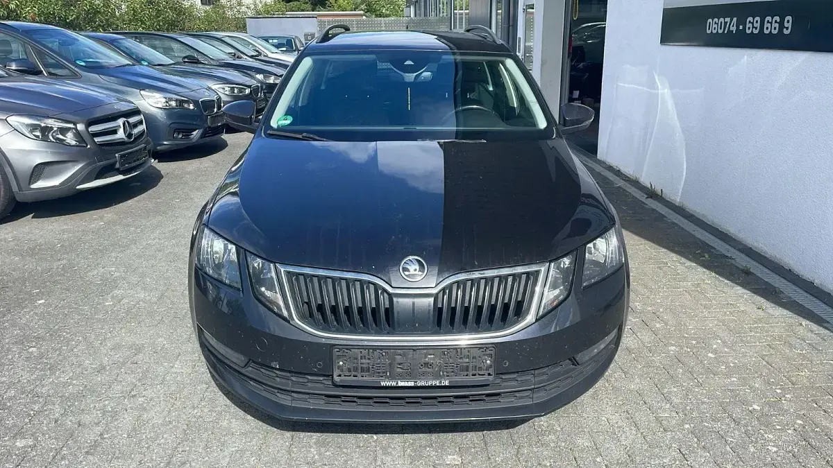 Gebraucht Skoda Octavia 116 PS (85 kW) 2018 Schwarz Kombi