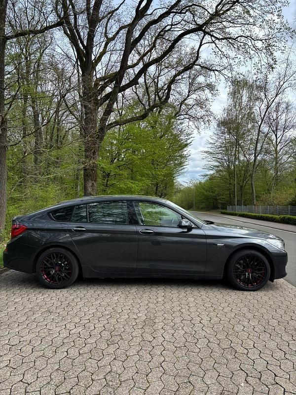 Gebraucht BMW 535 306 PS (225 kW) 2010 Schwarz Limousine