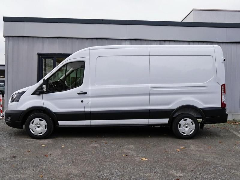 Neu Ford Transit Trend 131 PS (96 kW) 2025 Weiß Van