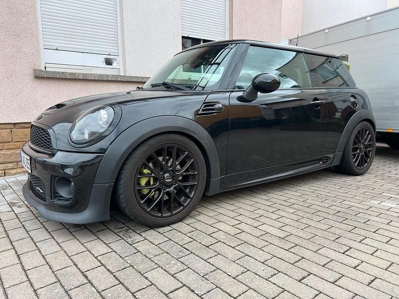Schwarz Gebraucht 2010 Mini Cooper S Kleinwagen | 6.400 € - Bild 1/4