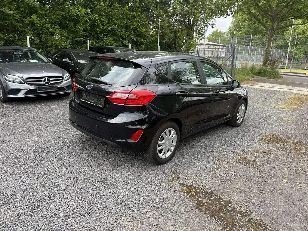 Gebraucht Ford Fiesta Trend 86 PS (63 kW) 2019 Schwarz Kleinwagen