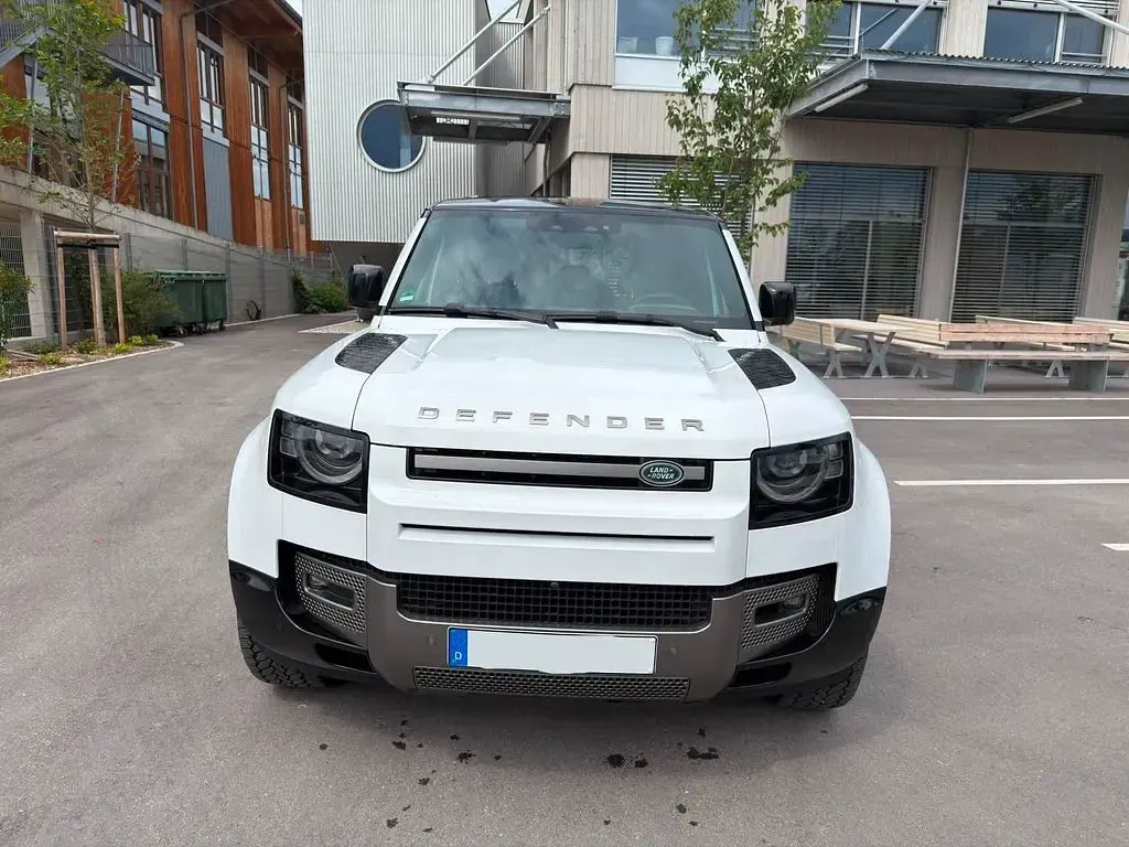 Gebraucht Land Rover Defender HSE Dynamic 300 PS (220 kW) 2024 Weiß SUV