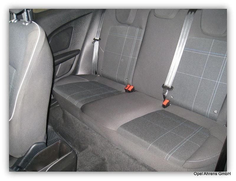 Gebraucht Ford Fiesta Trend 71 PS (52 kW) 2018 Blau Kleinwagen