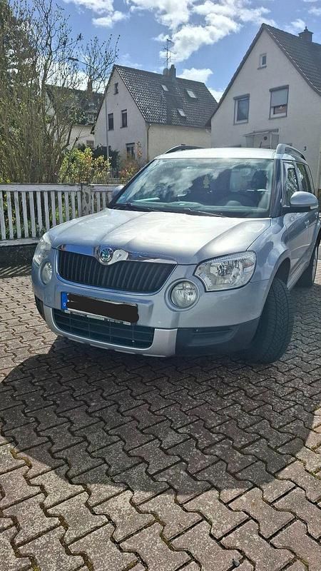 Gebraucht Skoda Yeti 110 PS (80 kW) 2011 Blau SUV