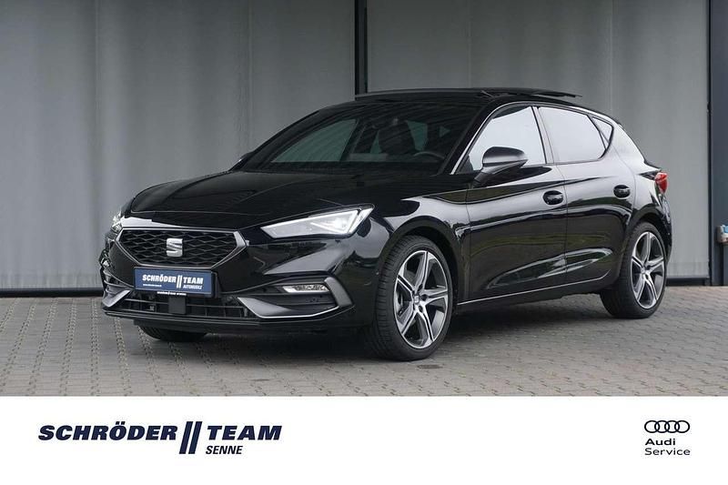 Mitternachtsschwarz Neu 2025 Seat Leon FR Limousine | 30.790 € (Fairer Preis) - Bild 1/4