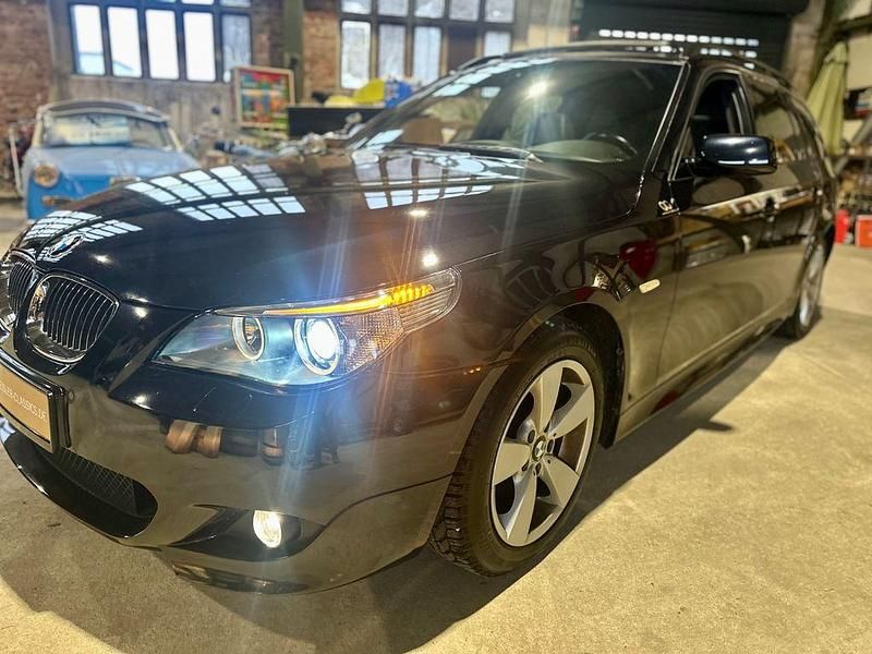 Gebraucht BMW 530 Performance 258 PS (189 kW) 2006 Blau Kombi