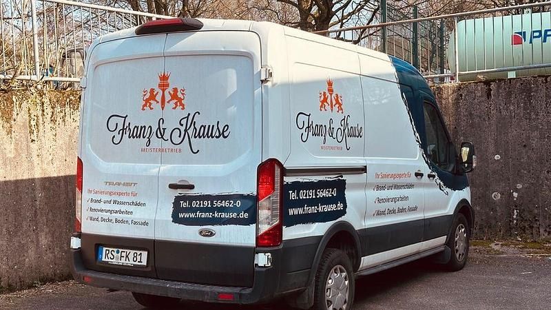 Gebraucht Ford Transit Trend 131 PS (96 kW) 2020 Weiß Van / Kleinbus