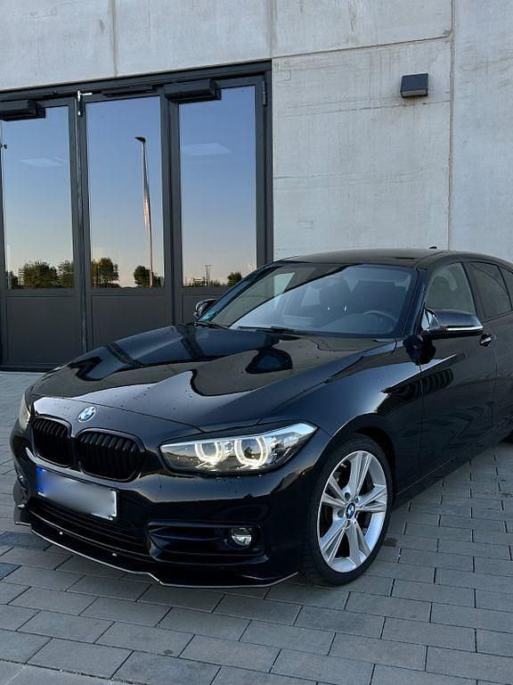 Gebraucht BMW 118 Shadowline 150 PS (110 kW) 2018 Schwarz Kleinwagen
