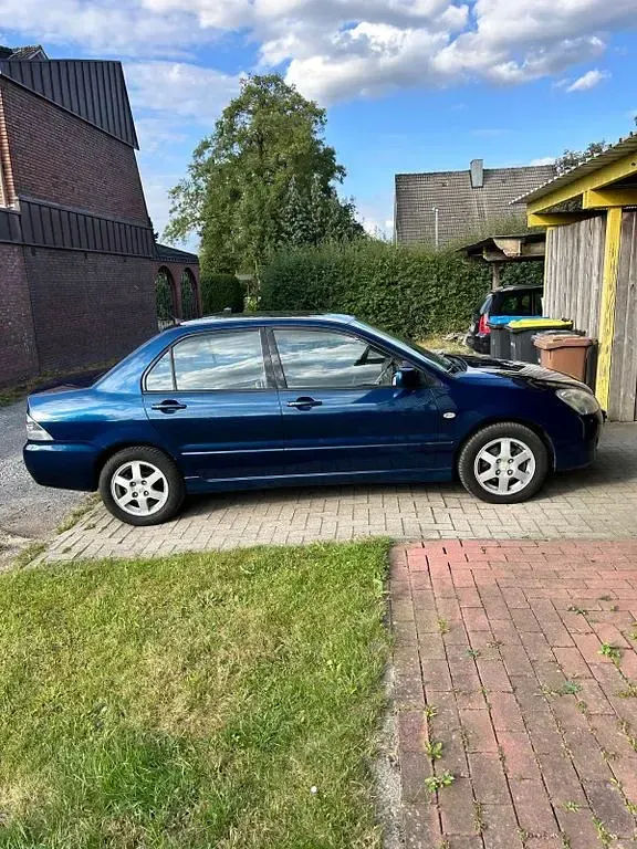 Gebraucht Mitsubishi Lancer Comfort Edition 98 PS (72 kW) 2005 Blau Kombi