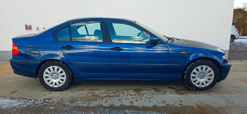 Gebraucht BMW 316 116 PS (85 kW) 2003 Blau Limousine