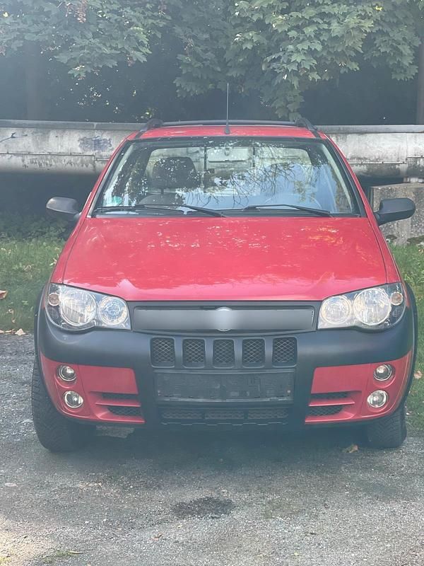 Rot Gebraucht 2007 Fiat Strada Abholung | 4.399 € - Bild 1/4