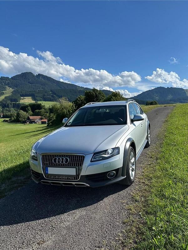 Silber Gebraucht 2010 Audi A4 Allroad Kombi | 11.800 € (Fairer Preis) - Bild 1/4